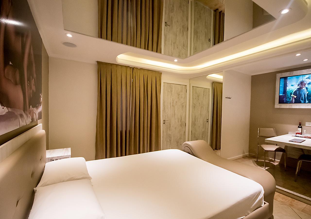 Motel Quo เซาเปาโล ภายนอก รูปภาพ